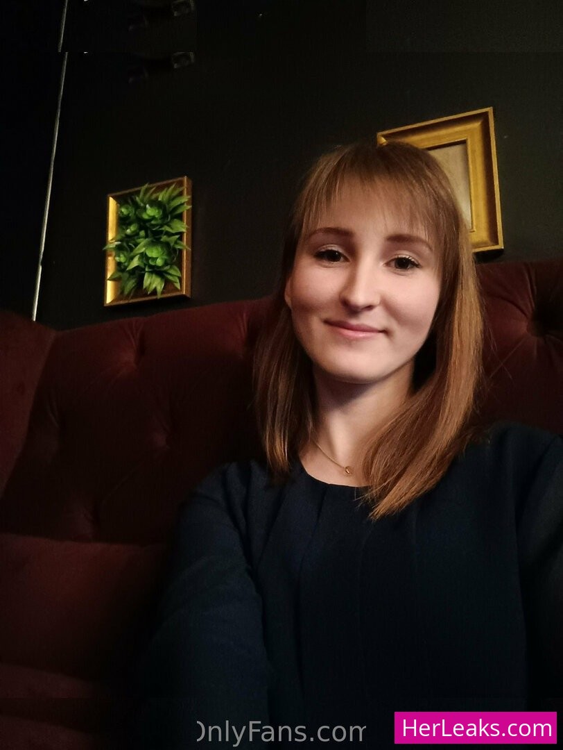 emma-goldie - Image 11