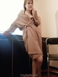 emma-goldie - Image 6