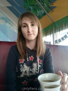 emma-goldie - Image 5