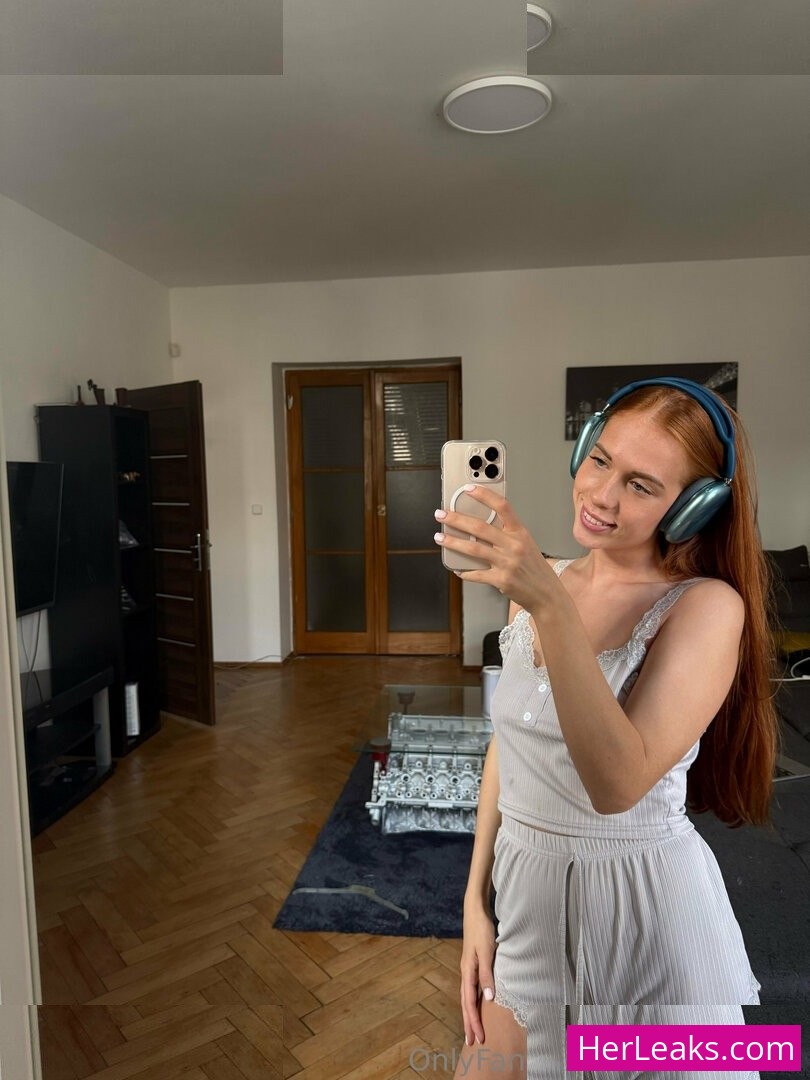 hollymollyxo - Image 21