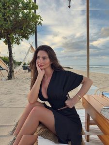 Maddy Cheary - Image 101