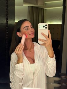 Maddy Cheary - Image 35
