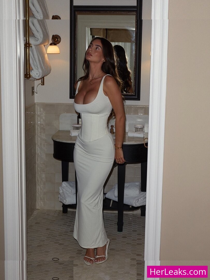 Maddy Cheary - Image 6