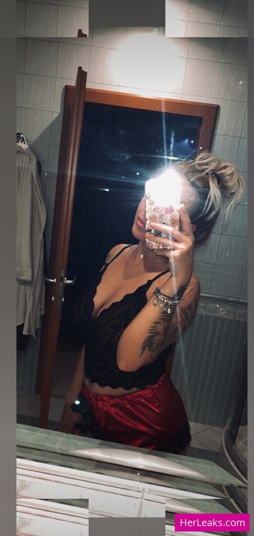 queennetty - Image 2