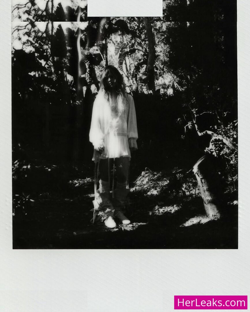 Sophie Thatcher - Image 159