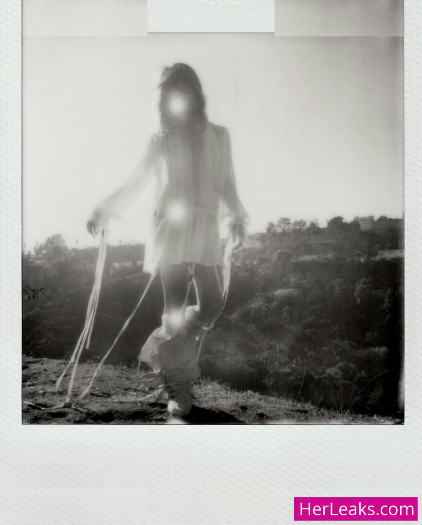 Sophie Thatcher - Image 155