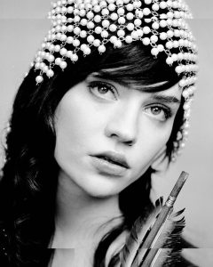 Sophie Thatcher - Image 116