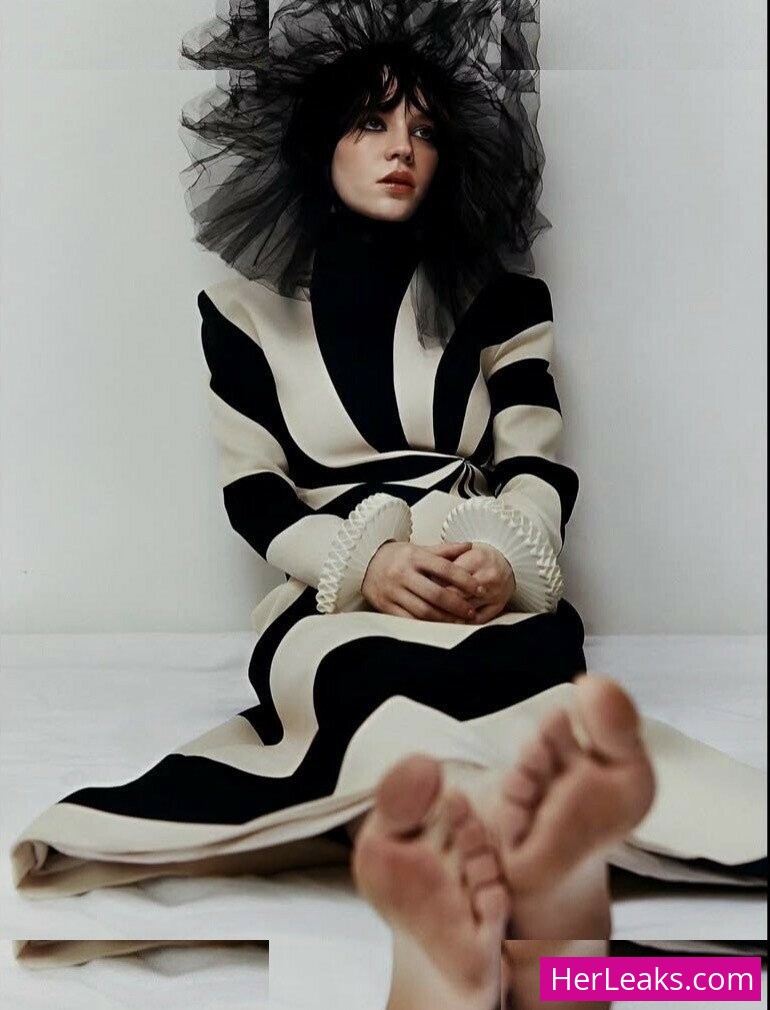 Sophie Thatcher - Image 111
