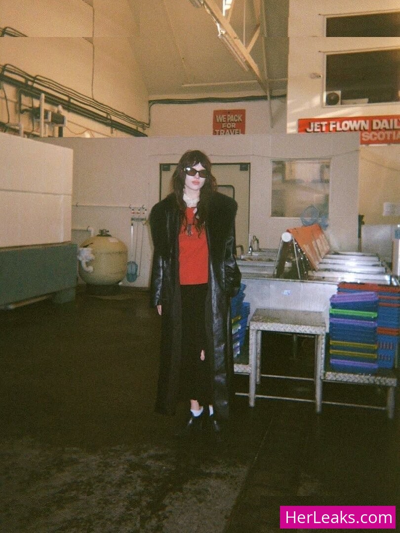 Sophie Thatcher - Image 97
