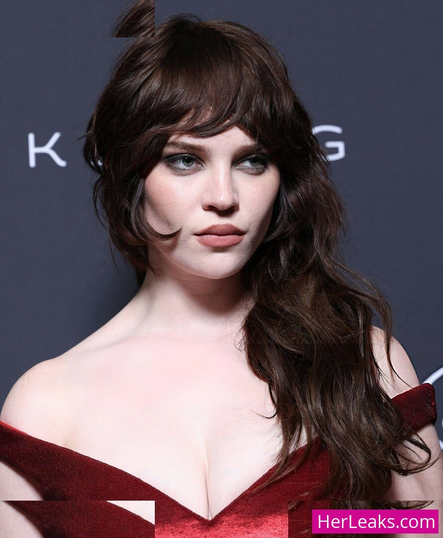 Sophie Thatcher - Image 50