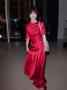 Sophie Thatcher - Image 8