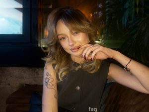 adelewilson__ - Image 12