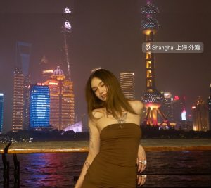 adelewilson__ - Image 2