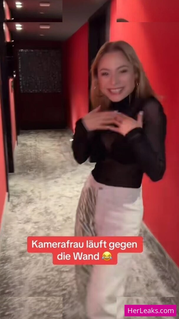 Alina Khani - Image 193