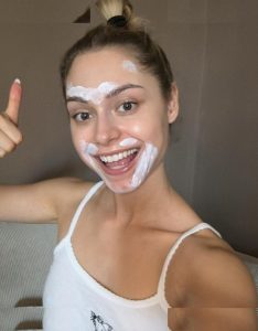 Alina Khani - Image 87