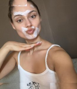 Alina Khani - Image 86