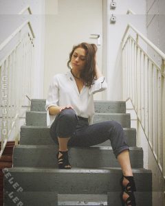 Alina Khani - Image 25
