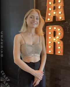 Alina Khani - Image 11
