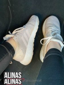 alinasworldoffeet - Image 36