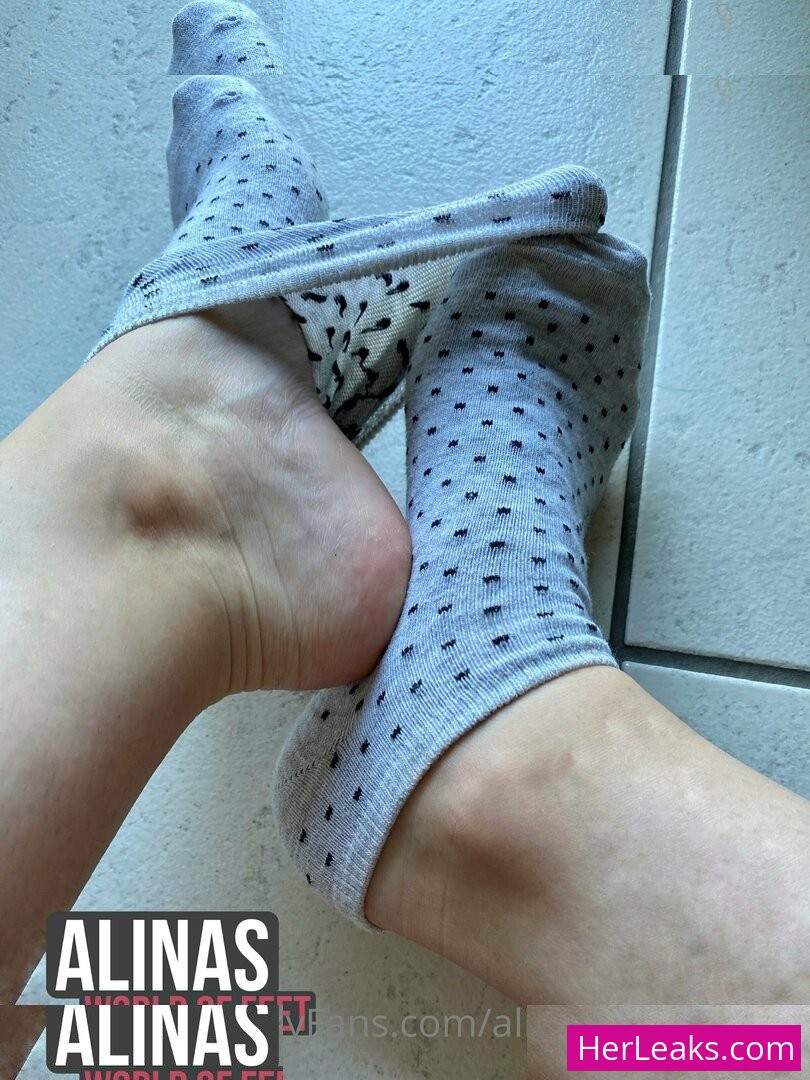 alinasworldoffeet - Image 18