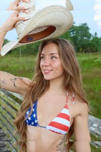 Anya Lacey - Image 15