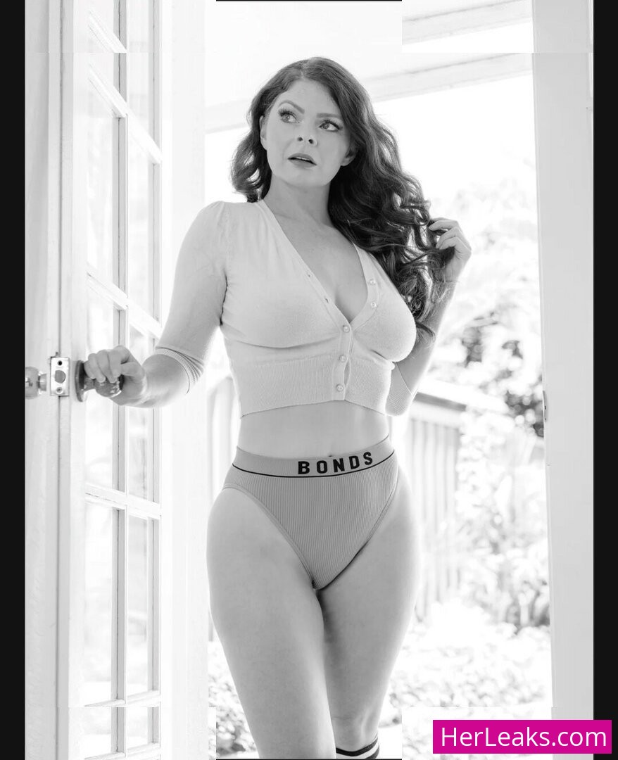 Candice Elizabeth - Image 29