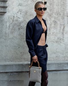 Caro Daur - Image 125