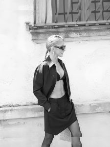 Caro Daur - Image 122