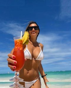 Carolina Pampita - Image 161