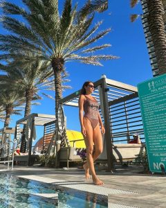 Carolina Pampita - Image 125