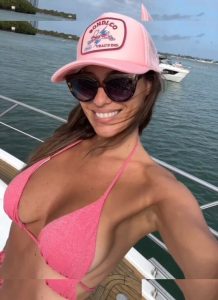 Carolina Pampita - Image 108