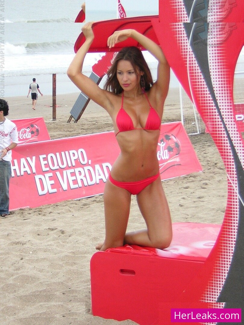Carolina Pampita - Image 71