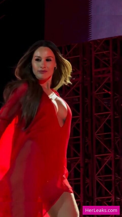 Carolina Pampita - Image 34