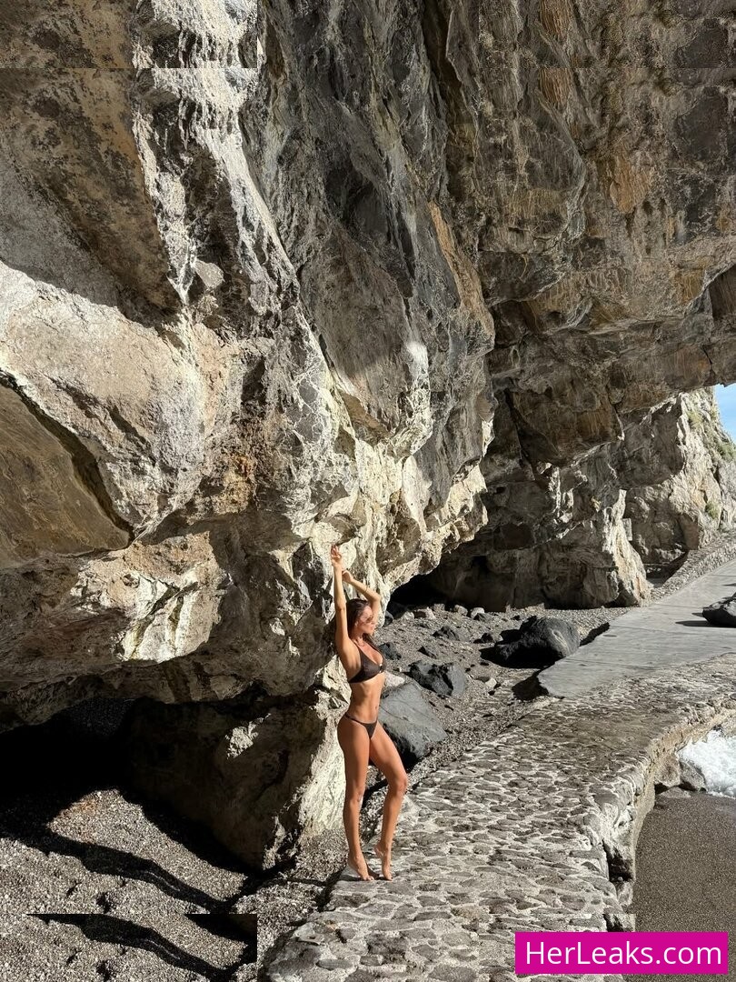 Carolina Pampita - Image 4