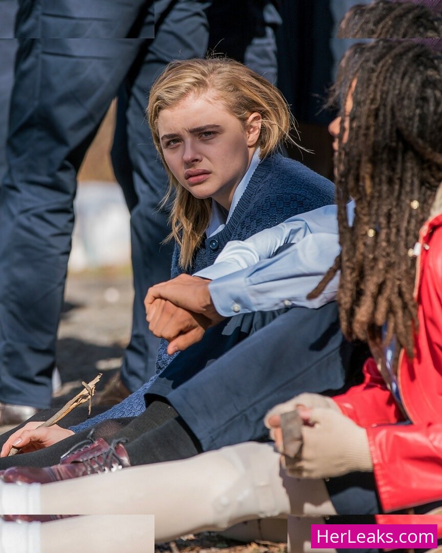 Chloë Grace Moretz - Image 161