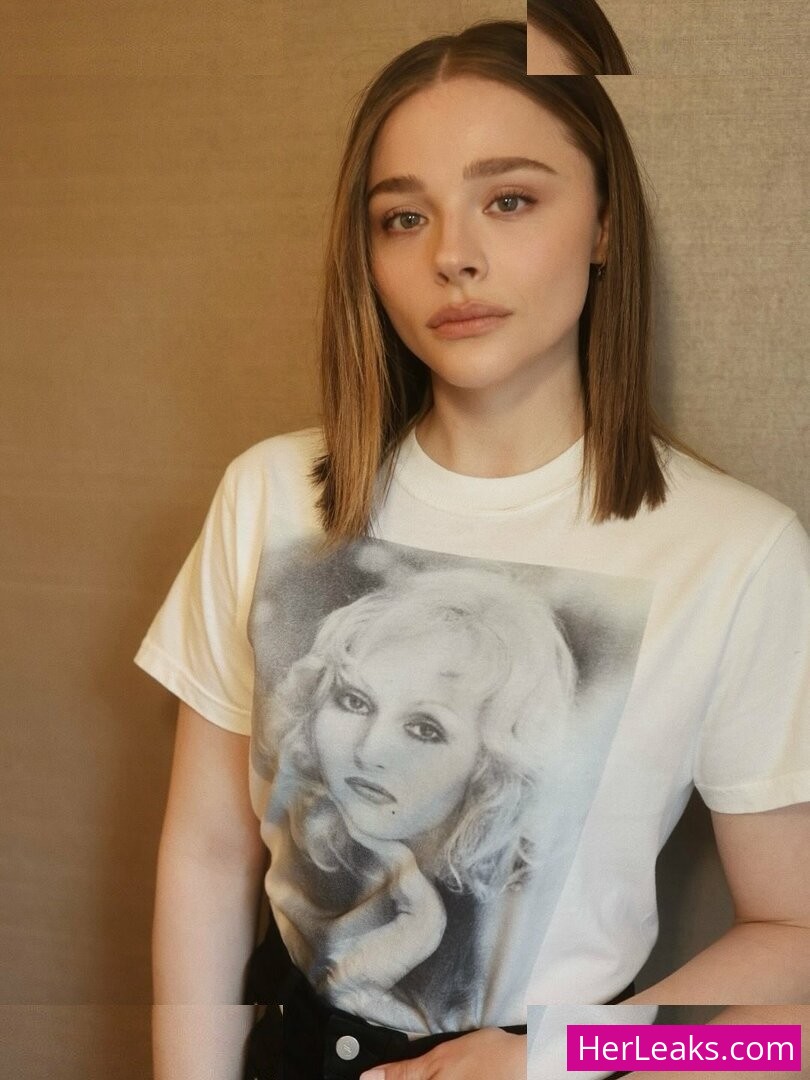 Chloë Grace Moretz - Image 135