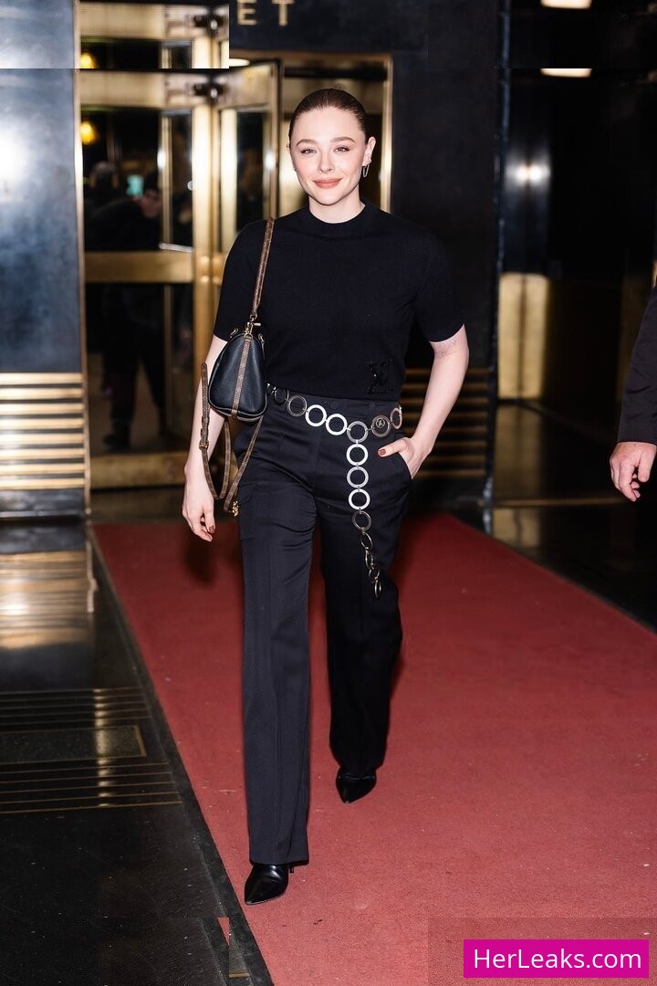 Chloë Grace Moretz - Image 124