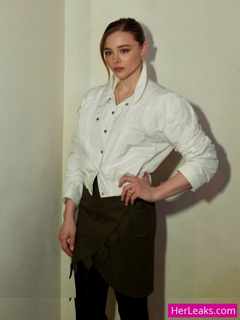 Chloë Grace Moretz - Image 89
