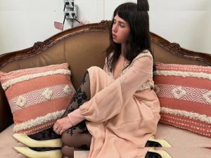 Clairo - Image 192