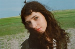 Clairo - Image 151