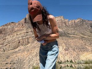 Clairo - Image 150