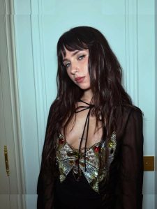Clairo - Image 106