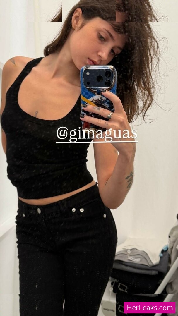 Clairo - Image 105