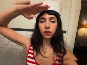 Clairo - Image 100