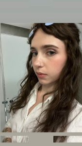 Clairo - Image 82
