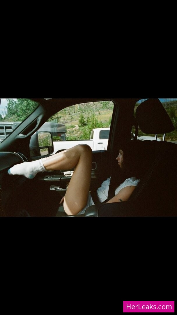 Clairo - Image 69
