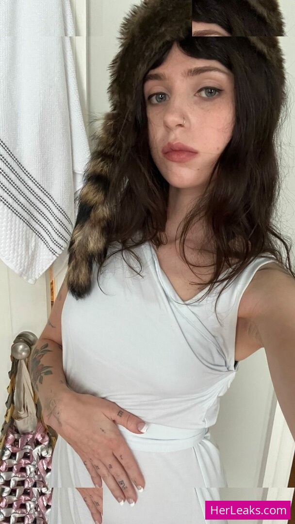 Clairo - Image 68