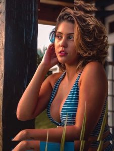 Dora Figueiredo - Image 99
