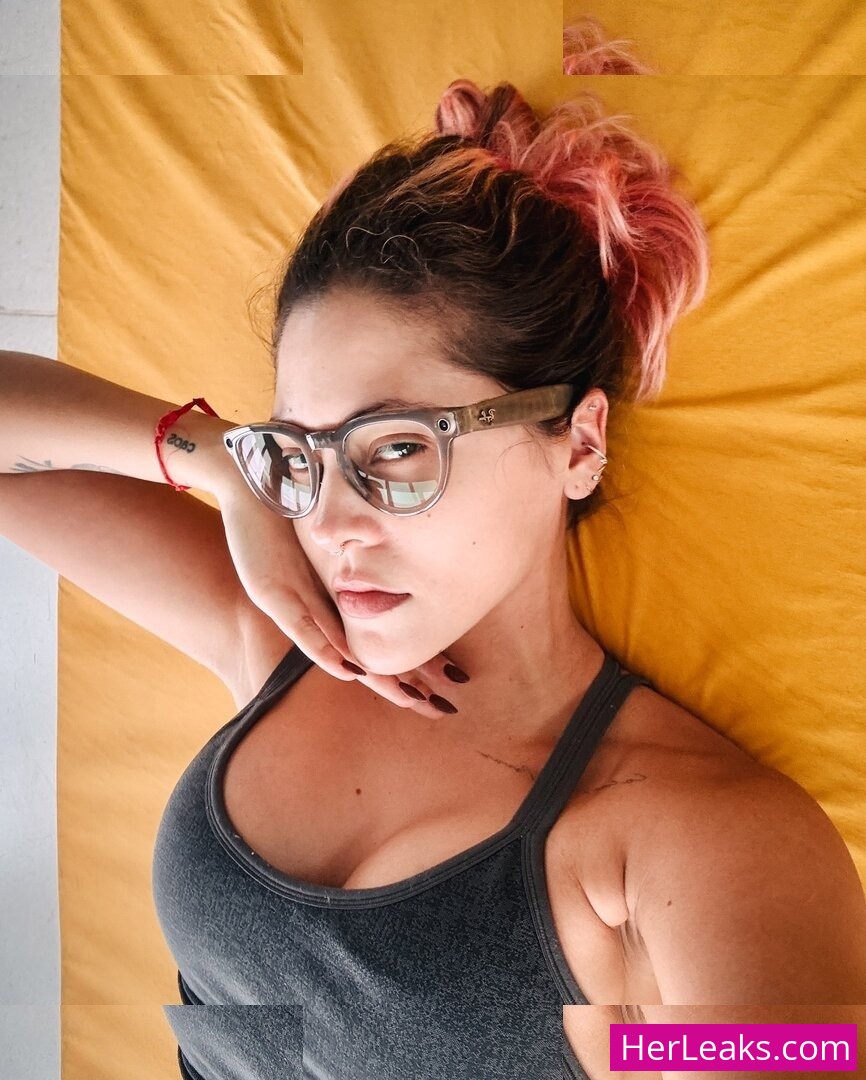 Dora Figueiredo - Image 43