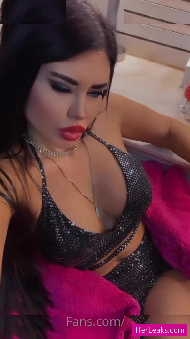 Ebru Polat - Image 3
